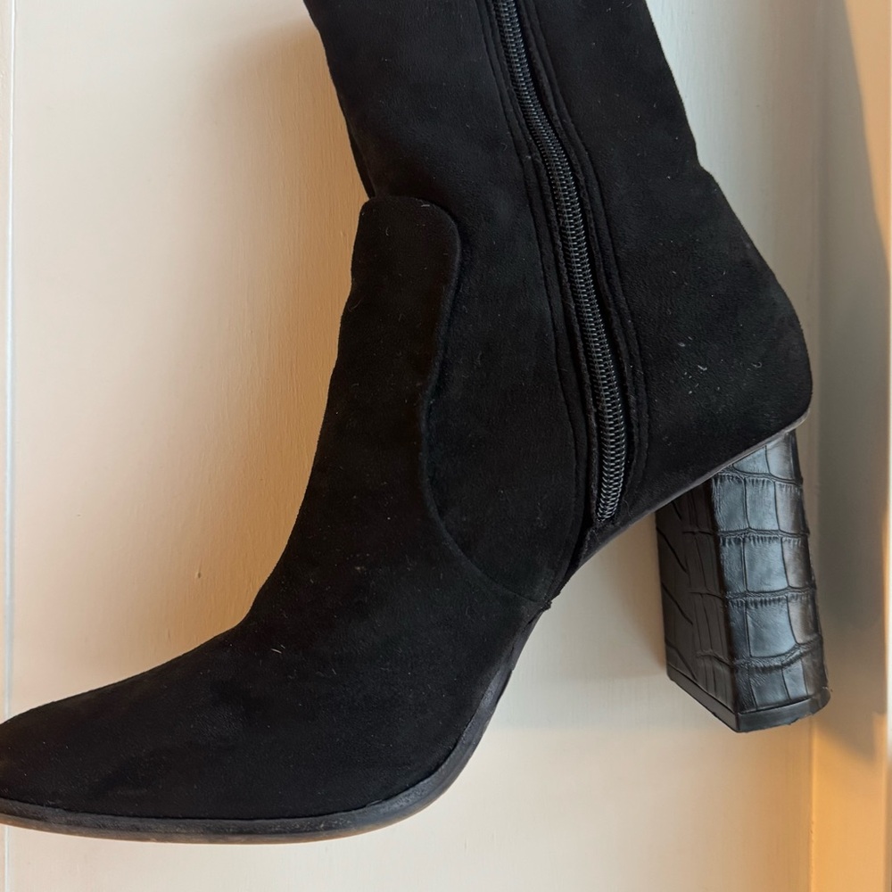 Dolce Vita Peyta Bootie - Picture 8 of 10